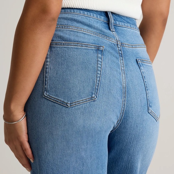 NWT Quince Bella Stretch Relaxed Straight Jeans - Picture 2 of 7